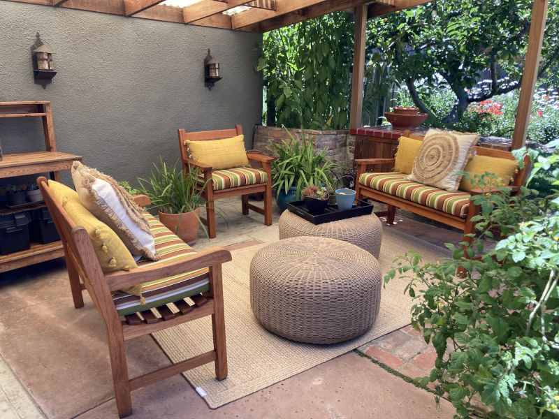 striped cushions a